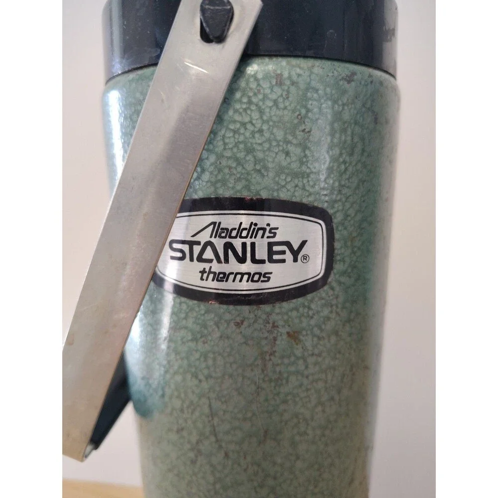 Vintage Rare Stanley Aladdin USA Quart Thermos A94C w/Handle Hunting 1981 - Picture 2 of 9